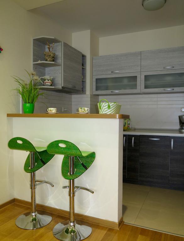 Apartment Verdan Бар Екстер'єр фото